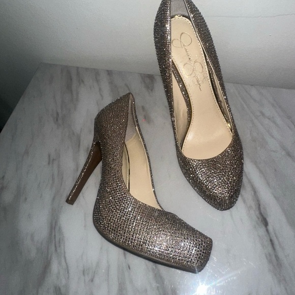 Jessica Simpson Elegant Glittery Pumps size 10 - Picture 1 of 7